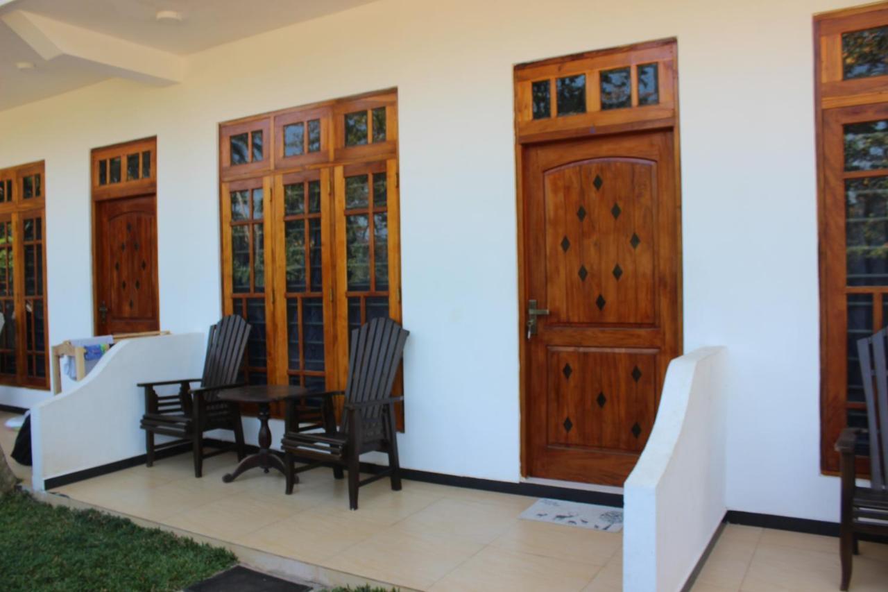 White Lion Paradise Dikwella Batigama Extérieur photo